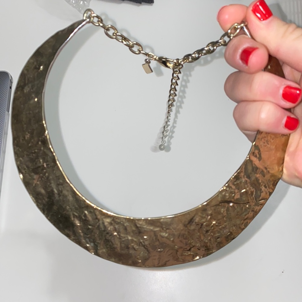 ⭐️SOLD⭐️Sequin Thick Gold Plated Necklace